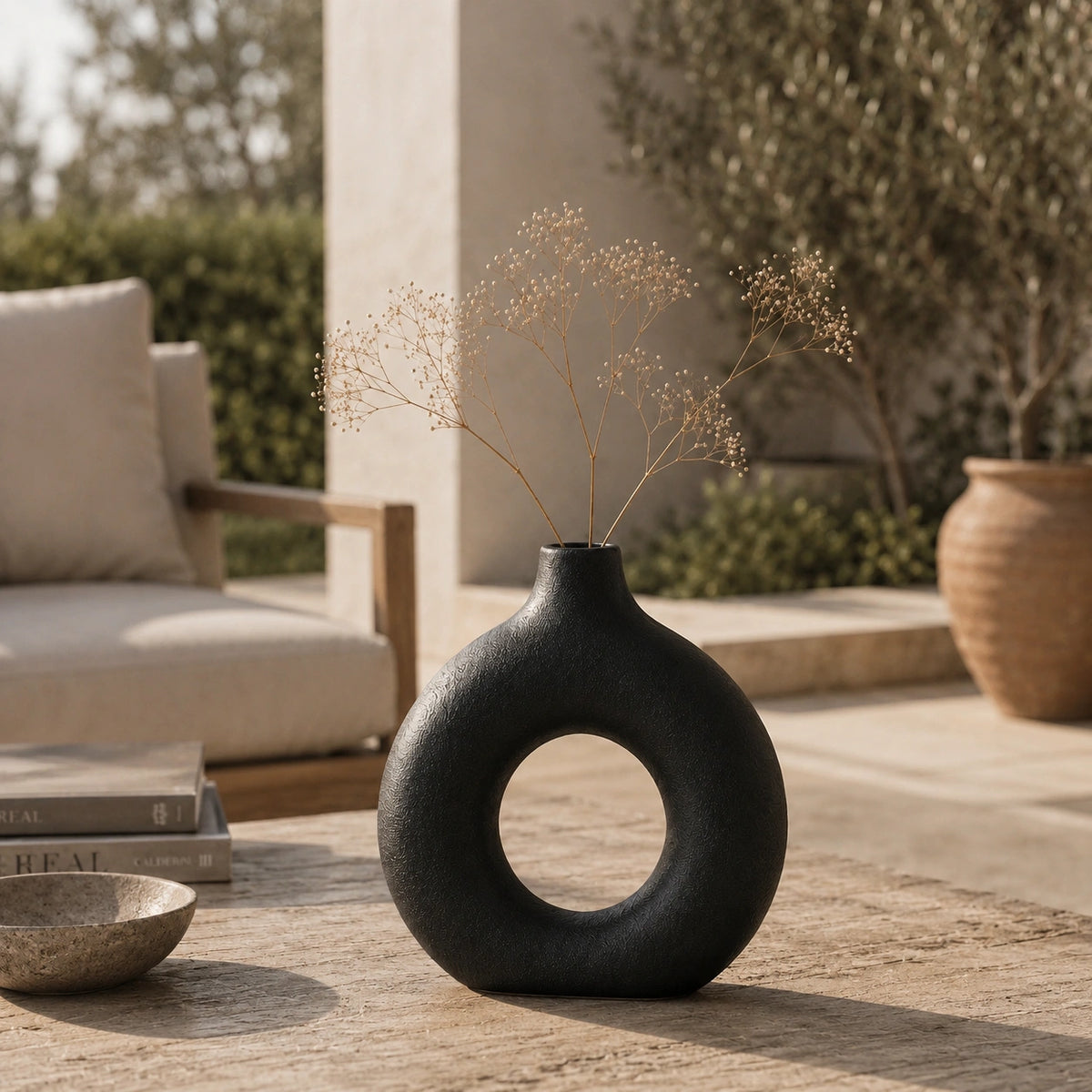 Mini vase en céramique Noir - design rond, Lyora