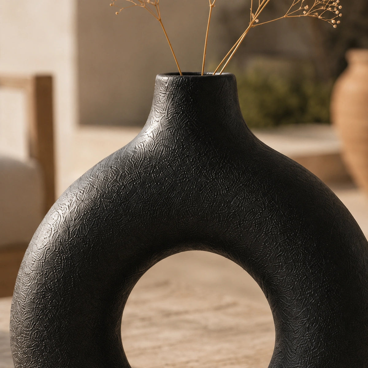 Mini vase en céramique Noir - design rond, Lyora