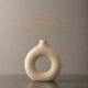 Mini vase en céramique beige - design rond, Lyora