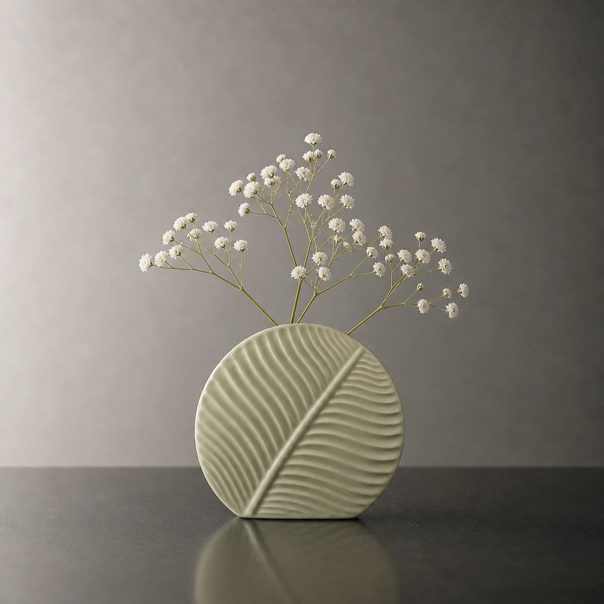Vase en céramique - design feuille verte, Iris