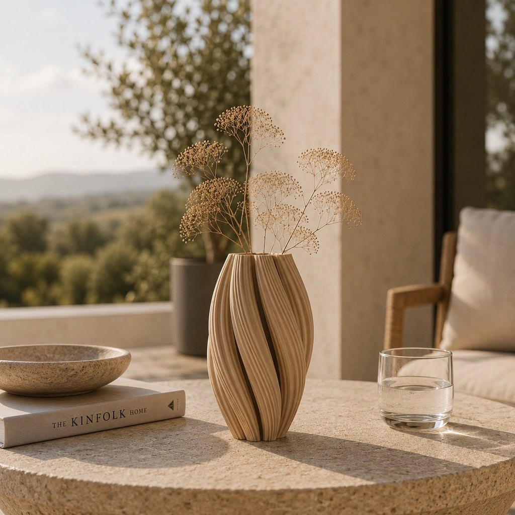 Vase en plastique marron - Tourbillons d'élégance, Noma
